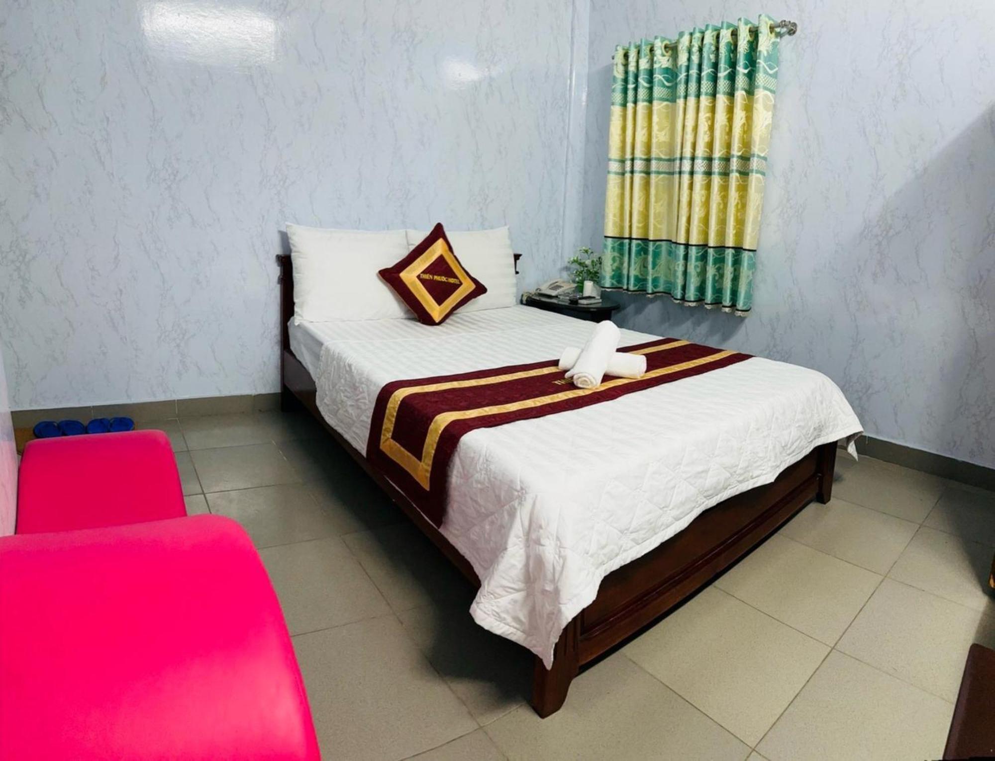 Thien Phuoc Hotel โฮจิมินห์ซิตี้ ภายนอก รูปภาพ